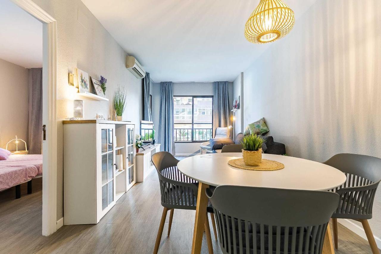 76-Lovely Beach Front Apartment In Fuengirola Extérieur photo